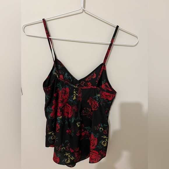 Cute tank top by Talula sold by Aritzia. Excellent condition. - Picture 2 of 4